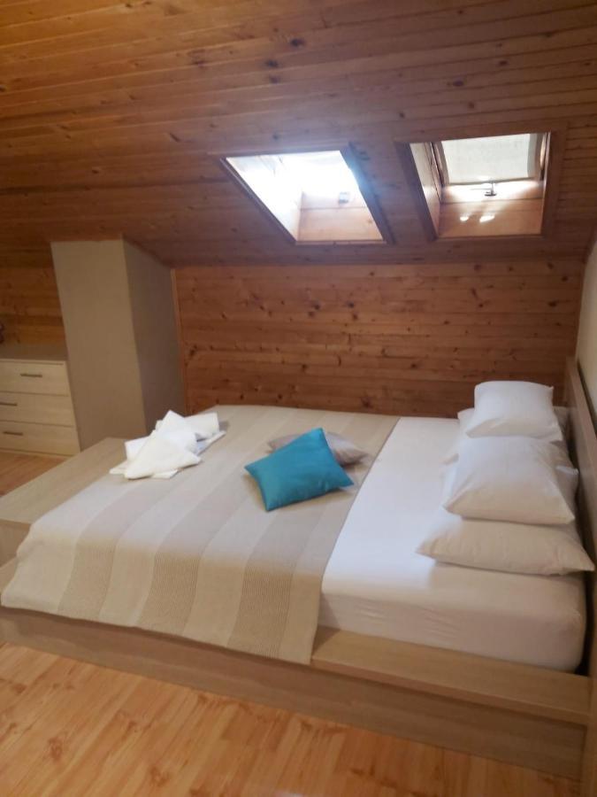 Apartments Oliva Vodice Luaran gambar