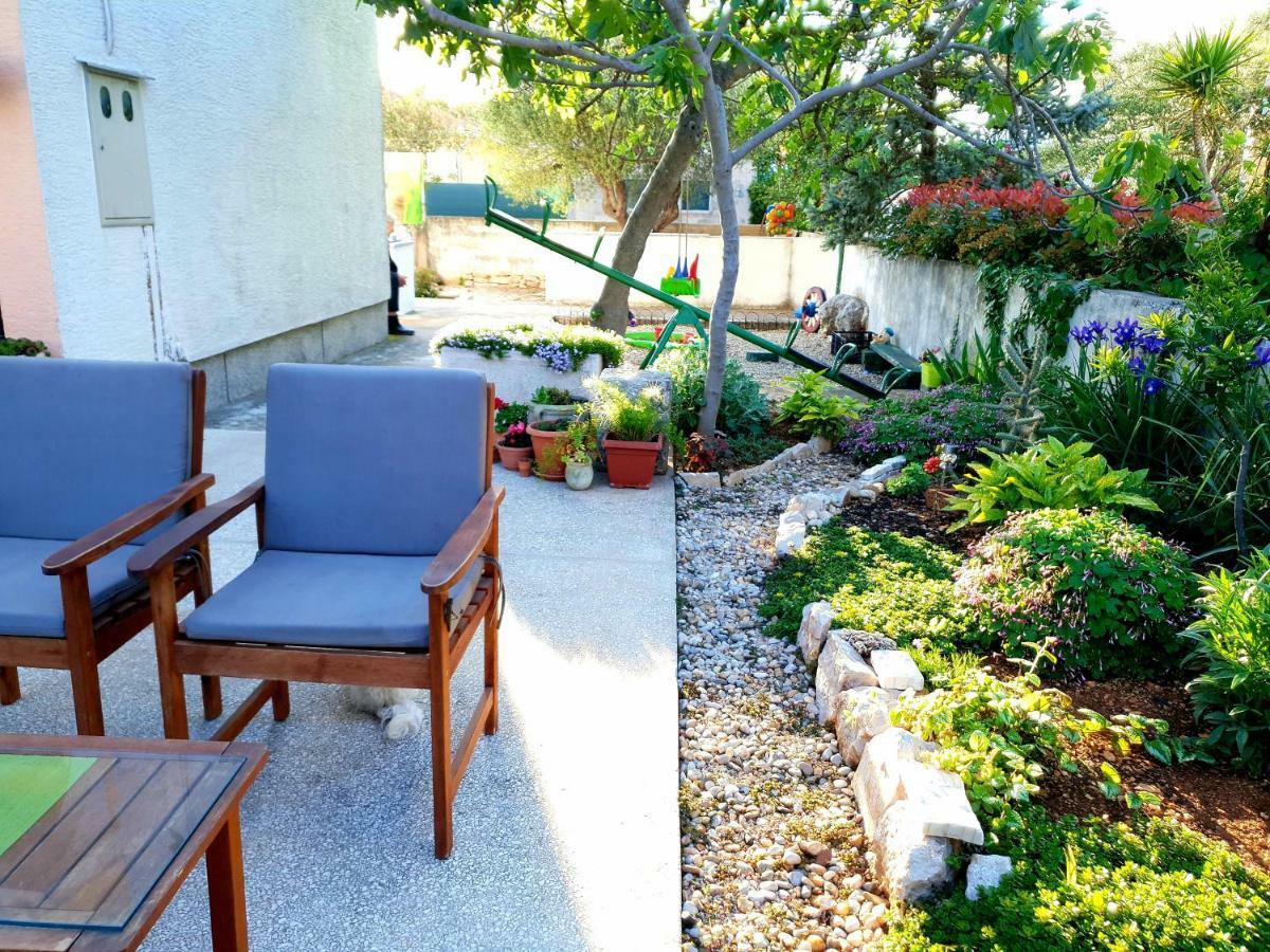 Apartments Oliva Vodice Luaran gambar